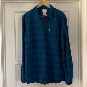 Quiksilver Brand LS Button Down shirt Size is L.